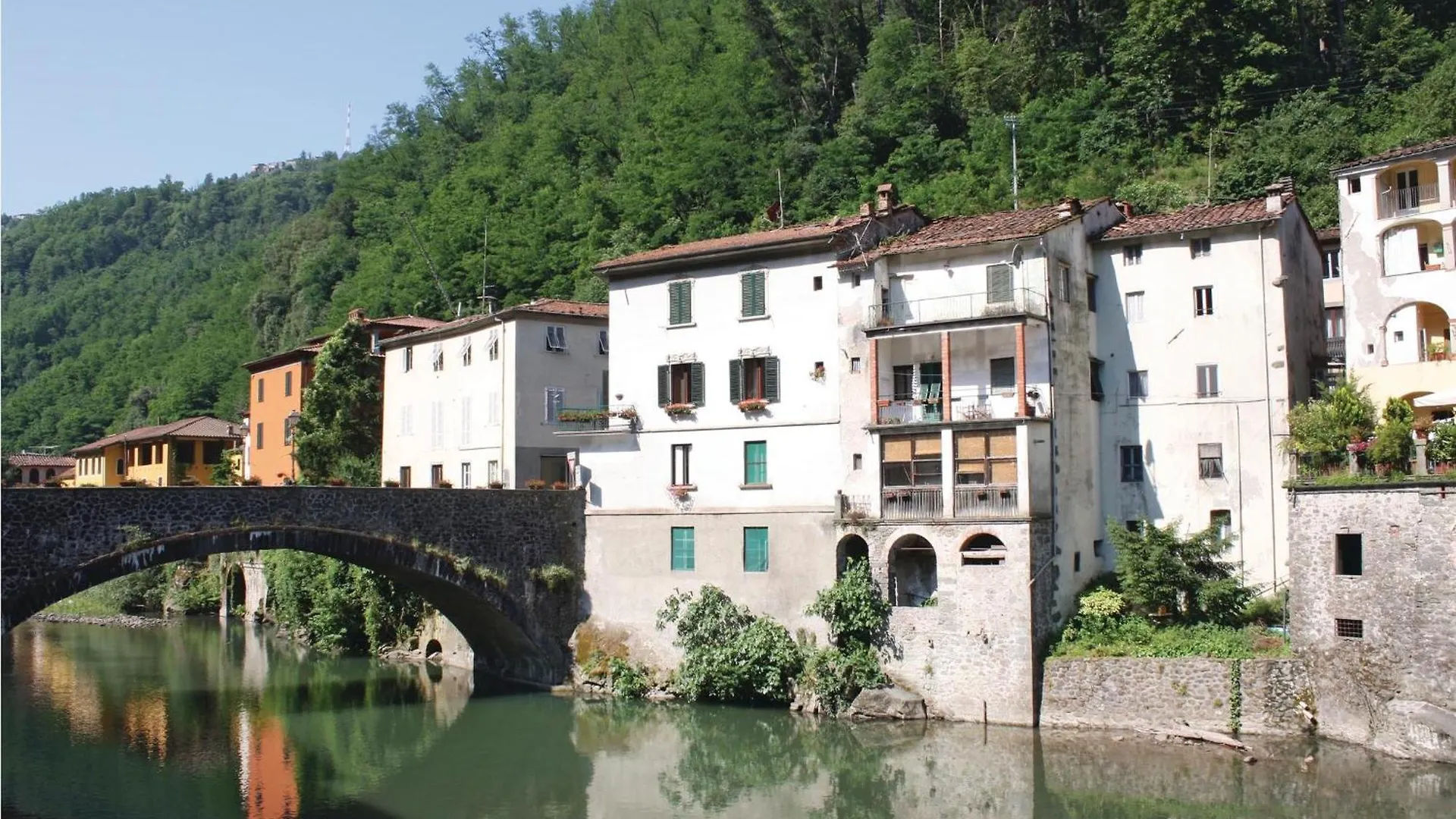 Awesome Home In Bagni Di Lucca Lu With Wifi